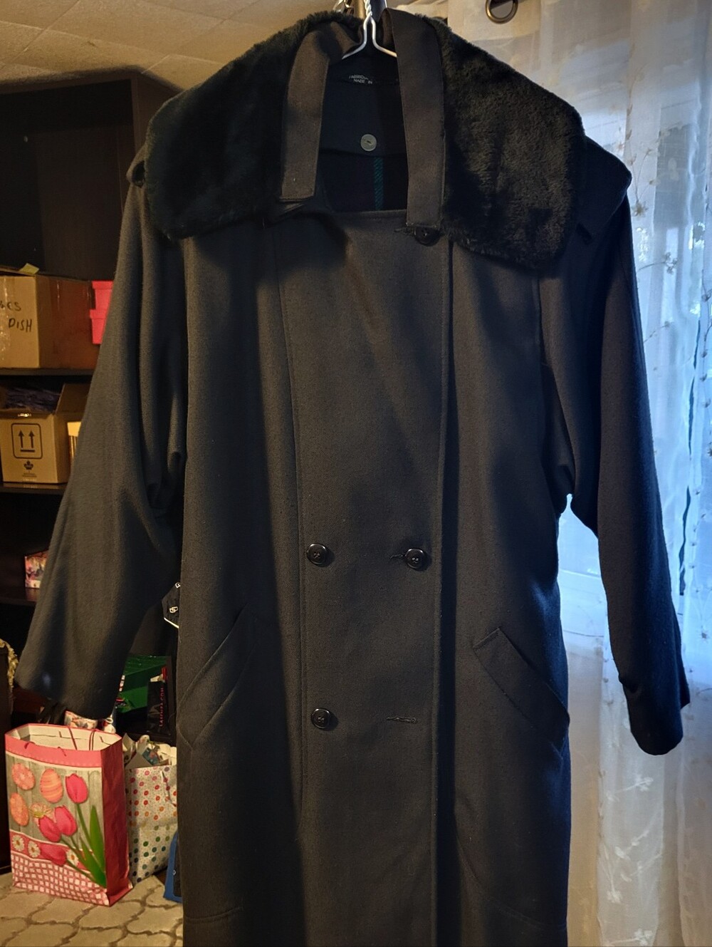 Jessica Women's Long Coat with Faux Fur Collar and Plaid Lining SZ 10